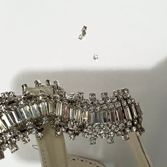 MANOLO BLAHNIK Parinasan Embellished Sandals - Picture 3 of 10